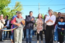 En plena inflación Irigoyen inauguró otra cuadra más de pavimento y anunció mas obras para Curuzú